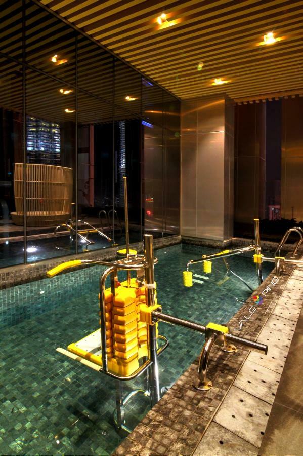 Tropicana The Residences Klcc By Luxury Suites Κουάλα Λουμπούρ Εξωτερικό φωτογραφία